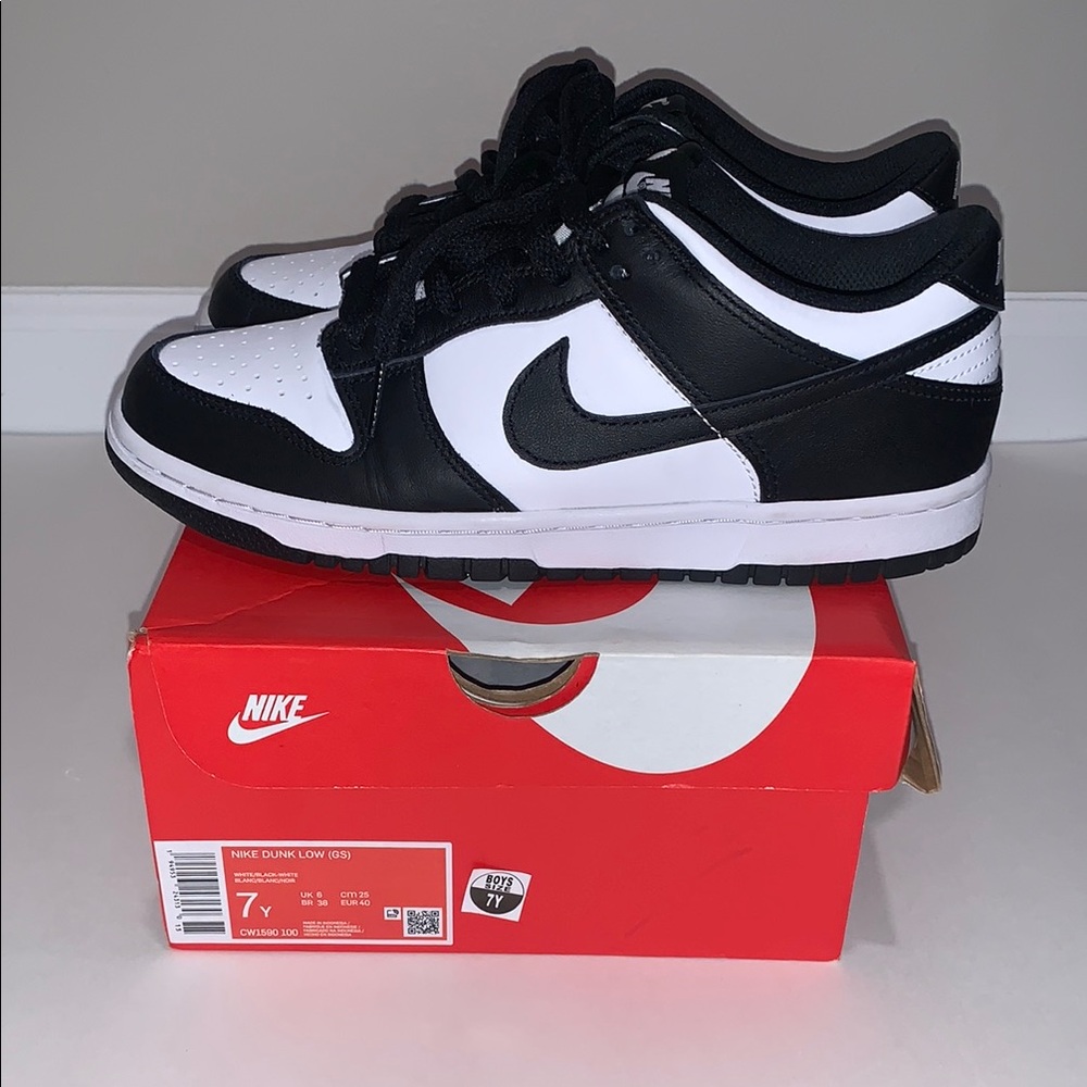 Nike Panda Dunks - image 2